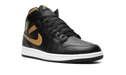 Air Jordan 1 Mid "Black" DQ8426 071