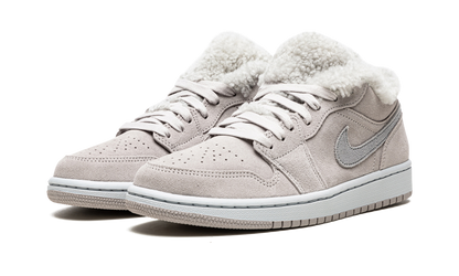 AIR JORDAN 1 Low SE WMNS "Sherpa Fleece" DO0750 002