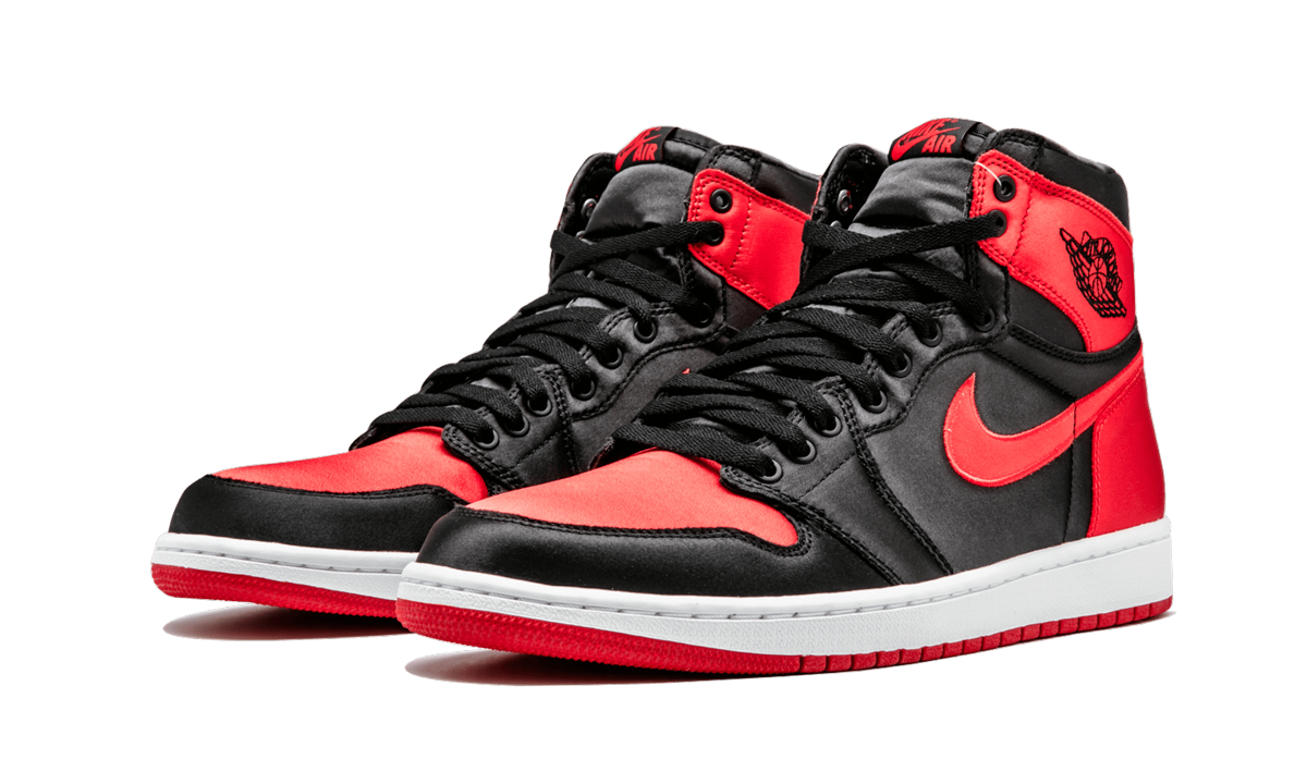 Air Jordan 1 Retro High OG SE "Satin Banned" 917359 001