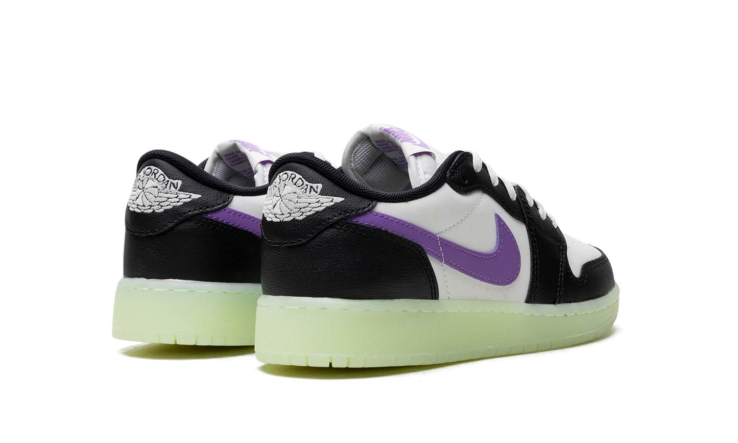 Air Jordan 1 Low GS "Black Raspberry" HF0410 001