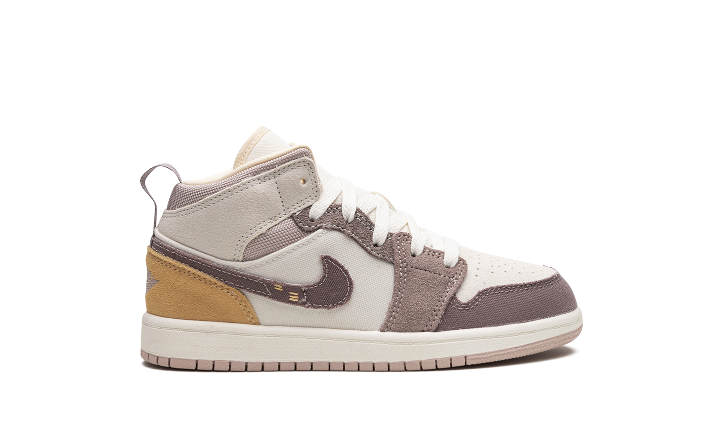 Air Jordan 1 Mid Craft SE PS "Taupe Haze" DZ4468 102