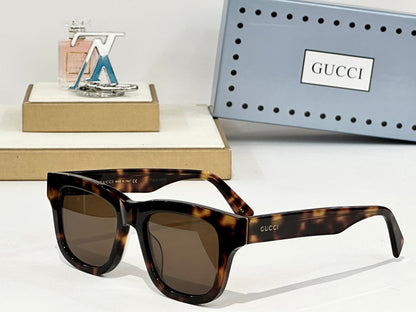 GUCCI Sunglasses-GG1135S