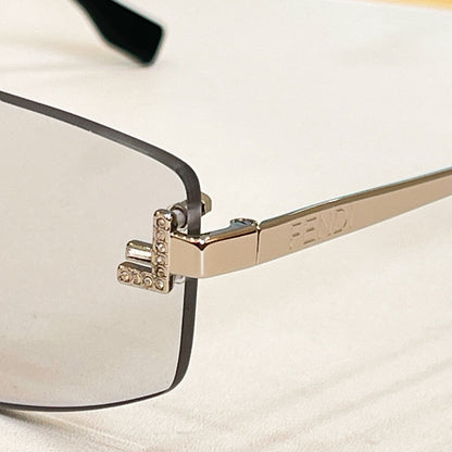 FENDI Sunglasses-FE5116US