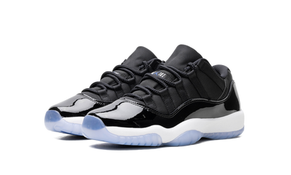 Air Jordan 11 GS "Space Jam" FV5121 004