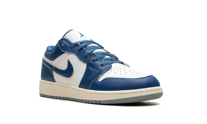 Air Jordan 1 Low GS "Industrial Blue" FN9137 141