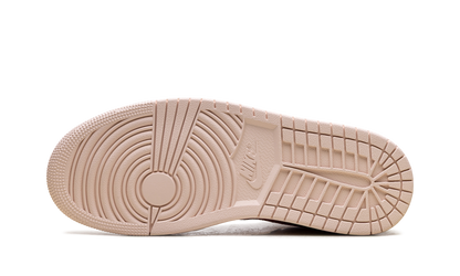 Air Jordan 1 Low WMNS "Strawberry MIlkshake" IB8156 133