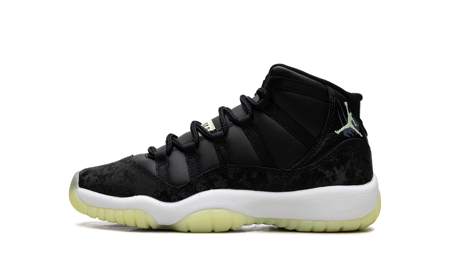 Air Jordan 11 GS "Barely Volt" IB1378 001