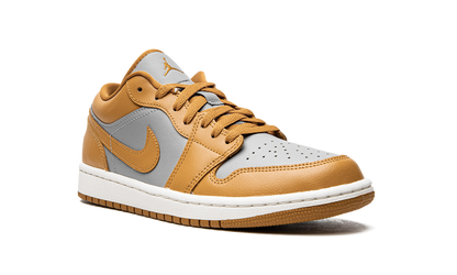 AIR JORDAN 1 LO WMNS "Chutney" DC0774 020