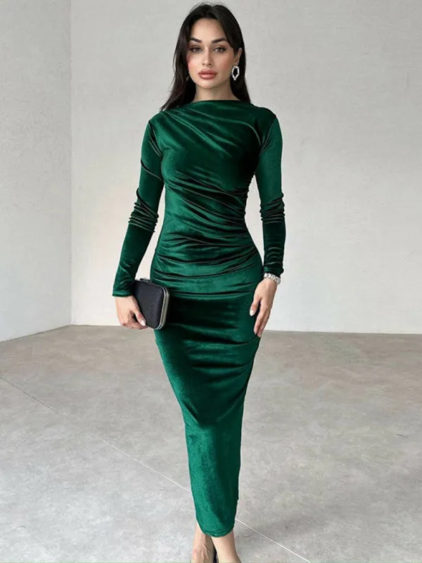 Elegant Emerald Velvet Winter Dress