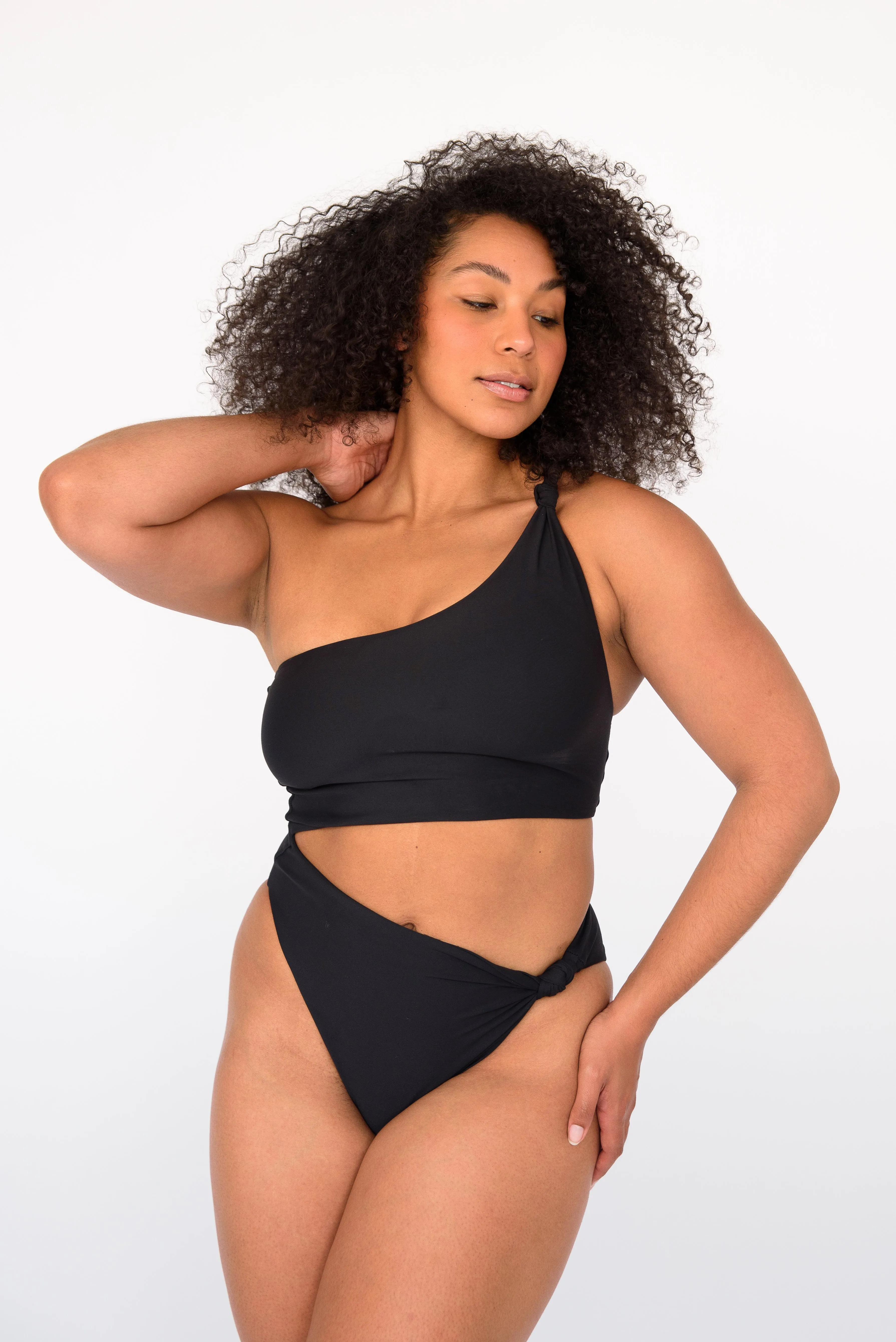 Nicole One Piece - Black