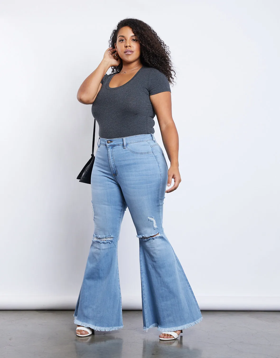 Plus Size Scoop Neck Tee